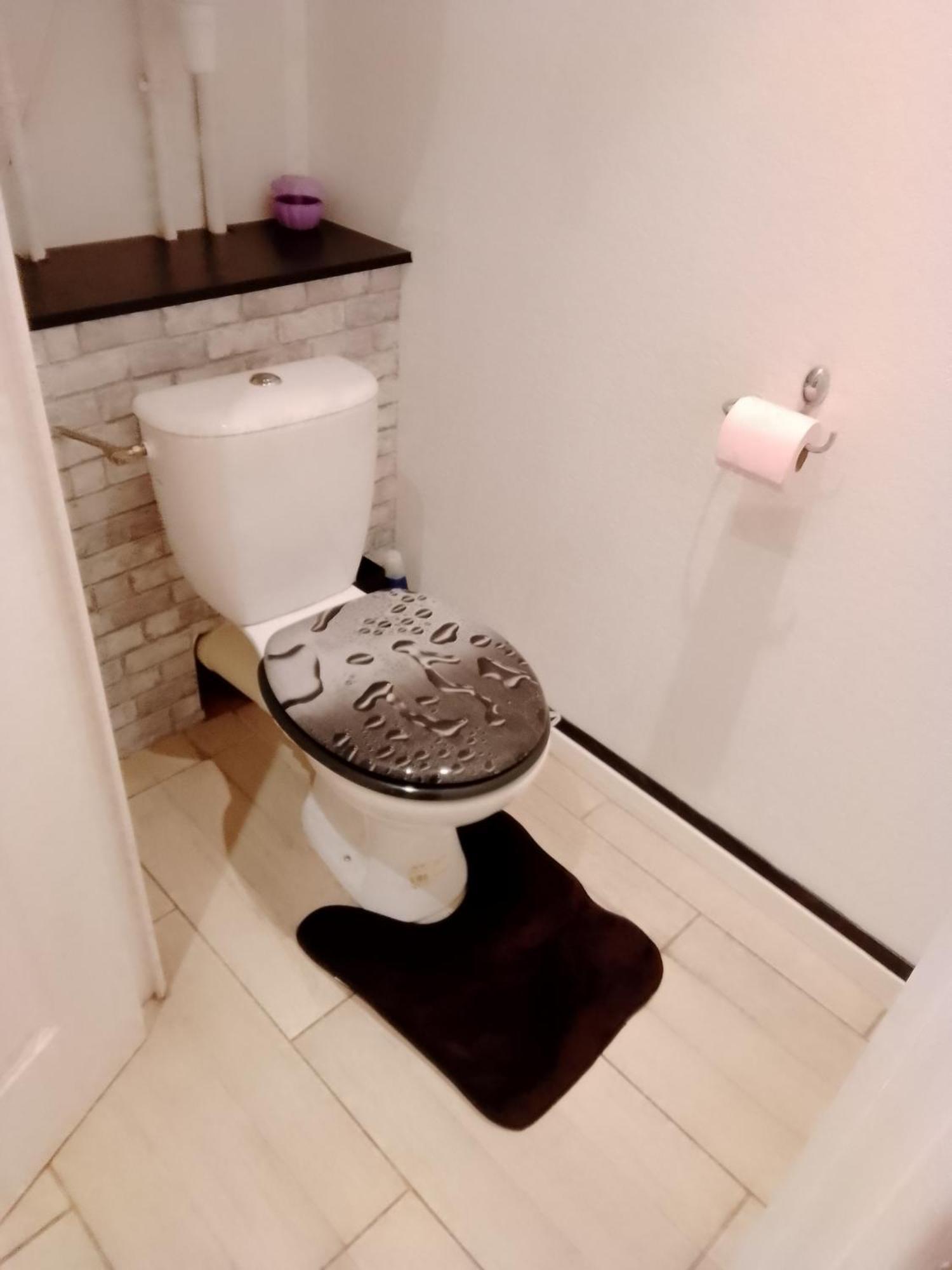 Maison Dans Une Residence De Vacances 加拉尔盖莱蒙蒂厄 外观 照片
